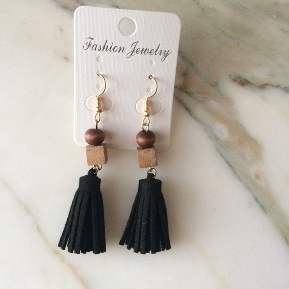 Jewelry - New Suede Tassel Earrings Black w/ Brown Wood Bead